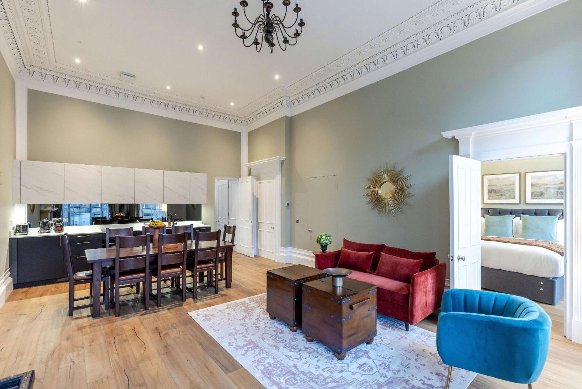 Dragon Suites Luxury Apartments At 9 Albyn Place Edinburgh Exterior photo